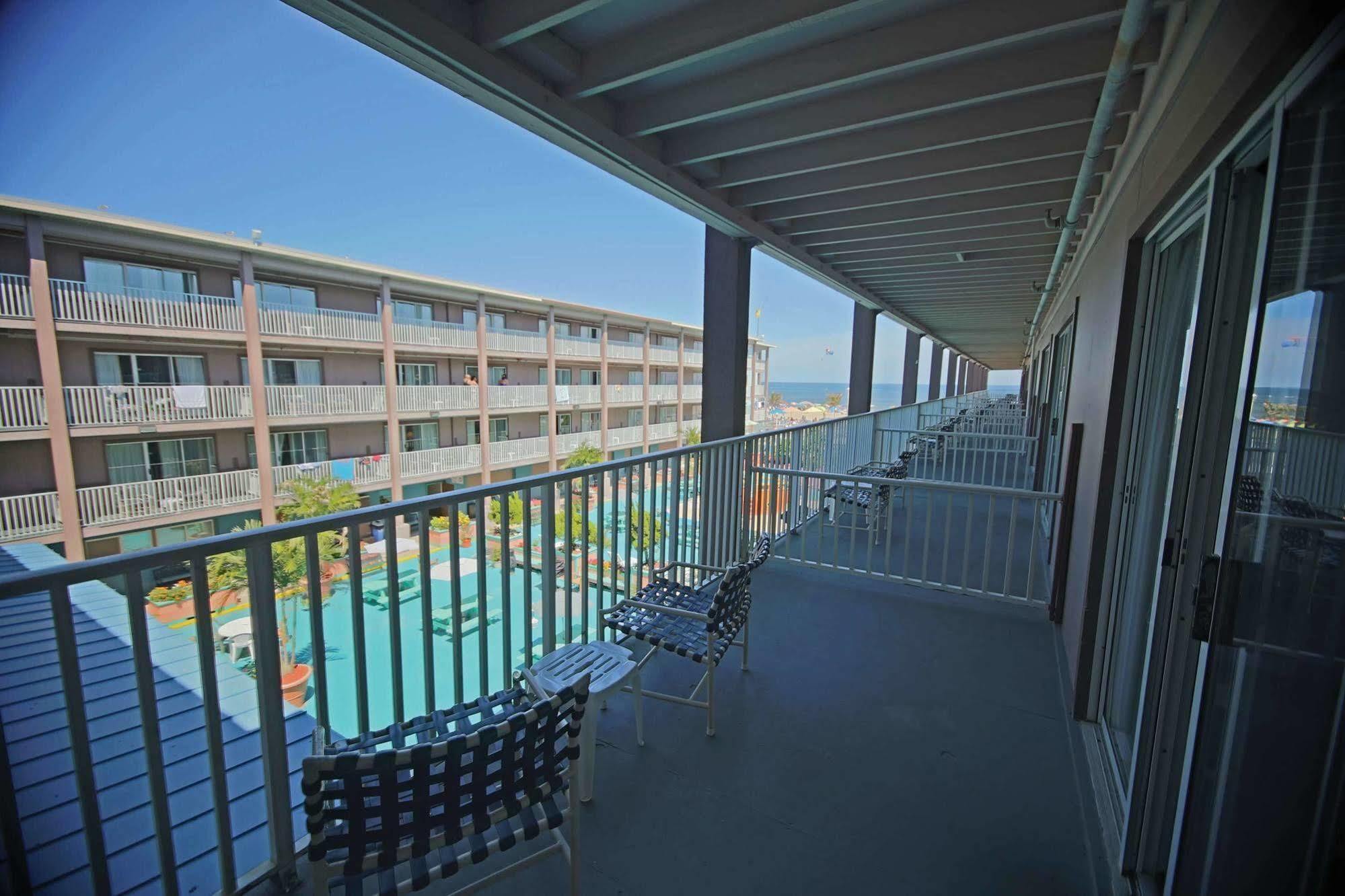 Hotel Flagship Oceanfront à Ocean City Extérieur photo