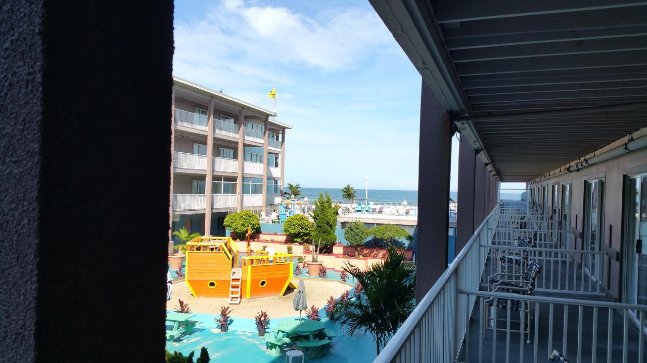 Hotel Flagship Oceanfront à Ocean City Extérieur photo